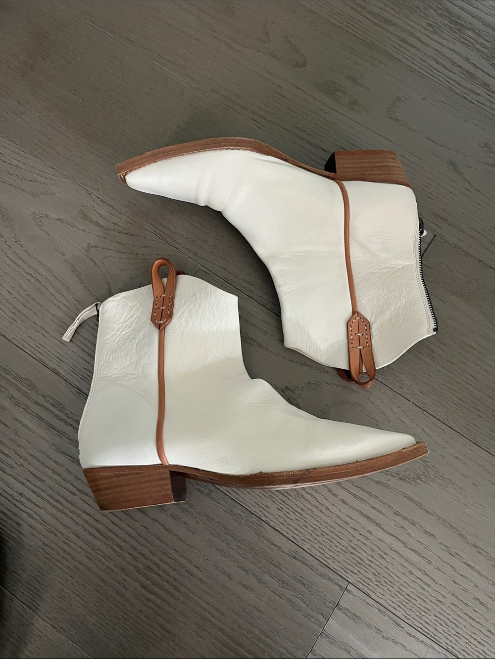 We The Free White Leather Ankle Boots with Tan Trim 38.5